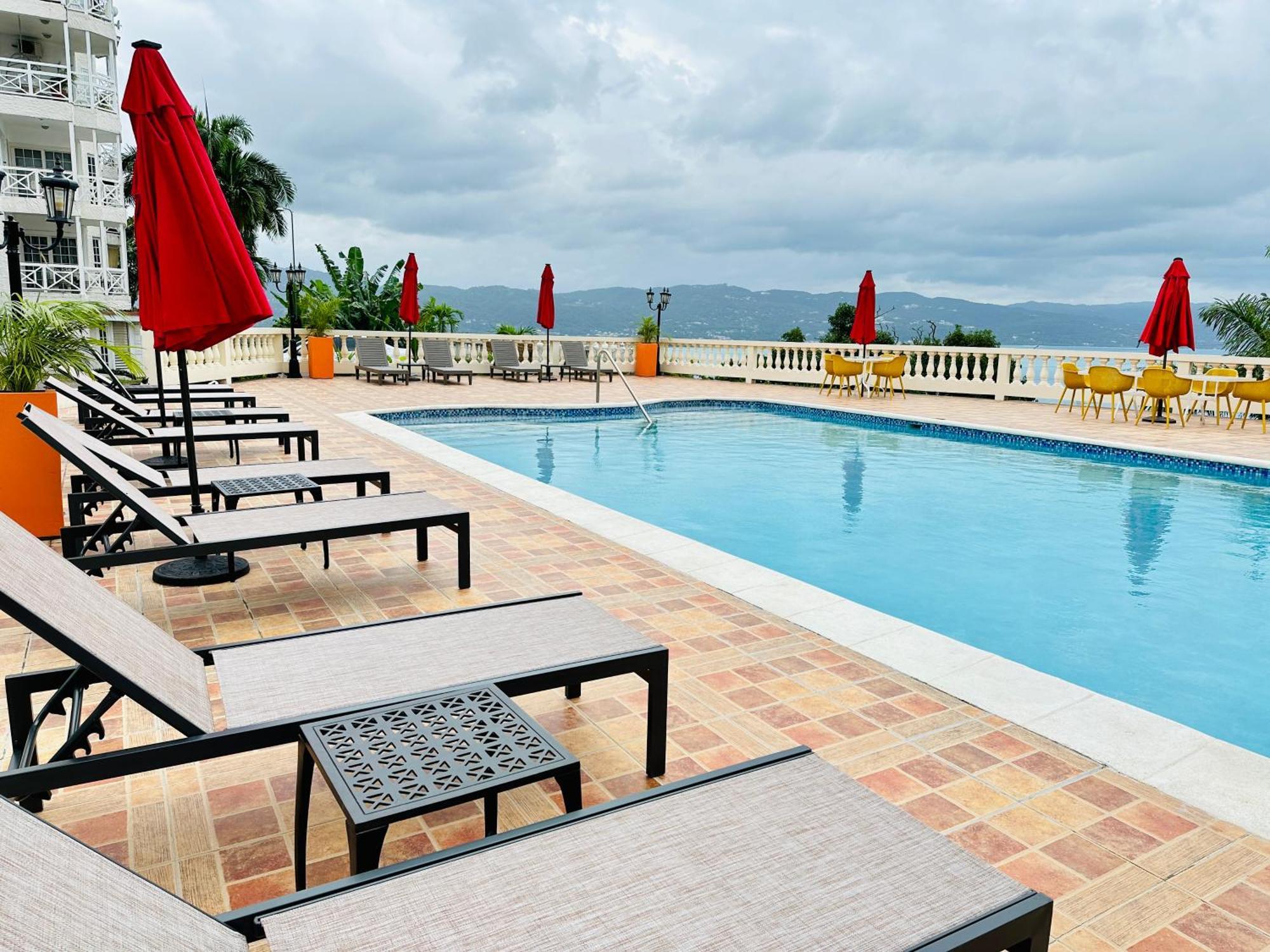 Apartamento Falcon Shoreline- Airport Pickup Available - Gated-security